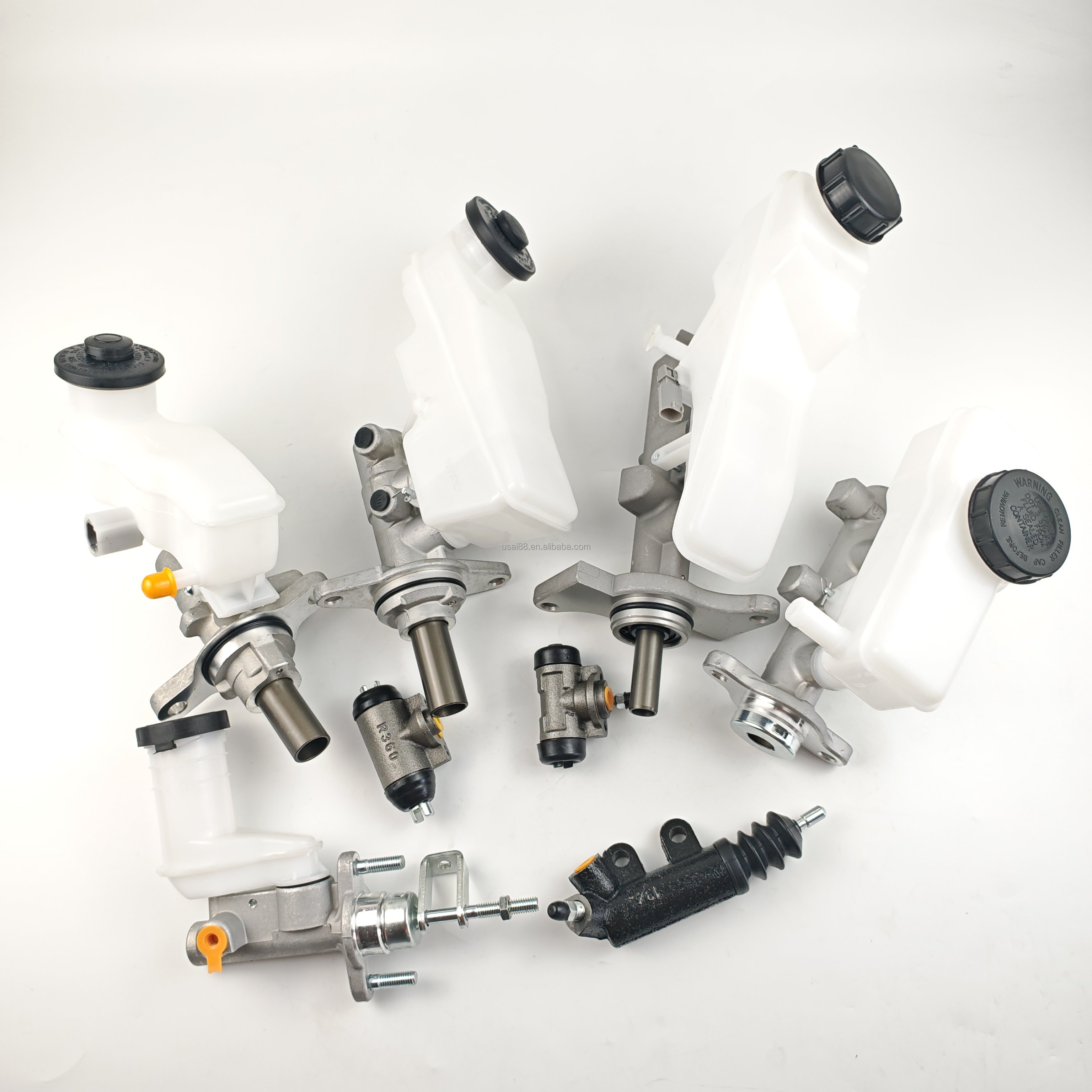 High Quality Auto Part Brake Master Cylinder for Toyota Corolla Wish OEM 47201-1A330